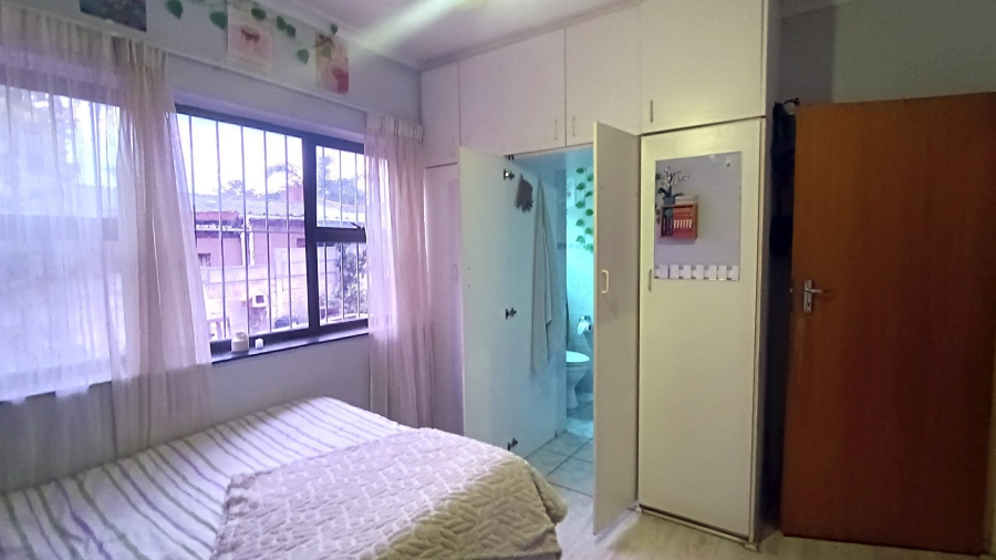 4 Bedroom Property for Sale in Ruwari Western Cape